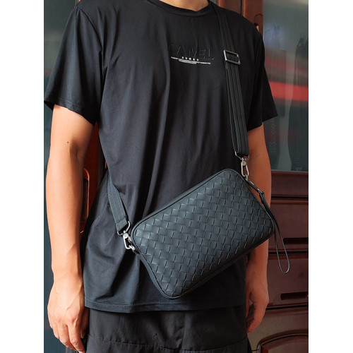 【胎牛皮】B家潮打蠟手工編織男士手拿單肩包時尚商務斜後後背包