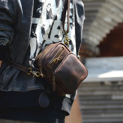 原創新款瘋馬皮腰包男多隔層小包真皮復古斜後後背包牛皮手機包運動包