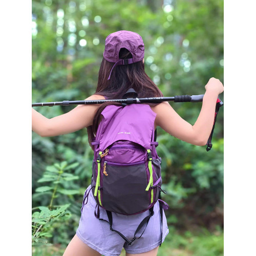 戶外輕便登山包女可折曡徒步雙肩包大容量旅行包休閒男士防水後後背包