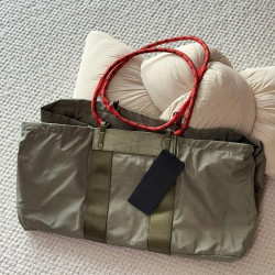 TOt大容量旅行包短途長途通勤斜背手提輕便出差行李包可登機收納