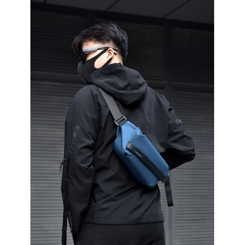 男士斜後後背包防水時尚潮流胸包機車騎行後後背包運動腰包男生單肩小挎包