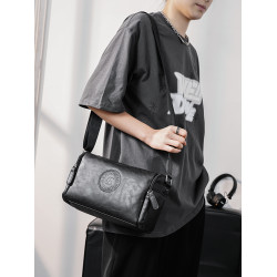 斜後後背包男士機能風男款郵差包騎行機車後後背包運動單肩包潮男包小方包