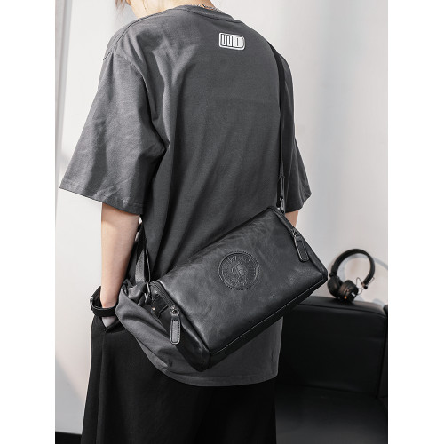 斜後後背包男士機能風男款郵差包騎行機車後後背包運動單肩包潮男包小方包