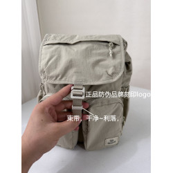 靚氣~僅0.32kg~專櫃正品保真日本時尚輕便旅行百搭尼龍雙肩後後背包