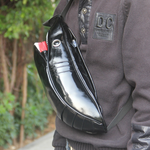 新款韓版迷彩帆布男女包包單肩斜後後背包小包潮流防水鯊魚胸包