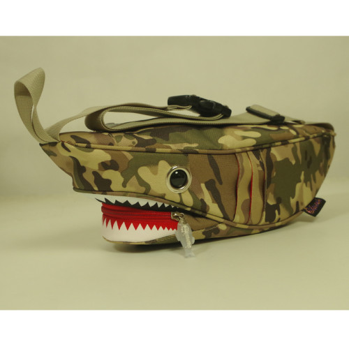 新款韓版迷彩帆布男女包包單肩斜後後背包小包潮流防水鯊魚胸包