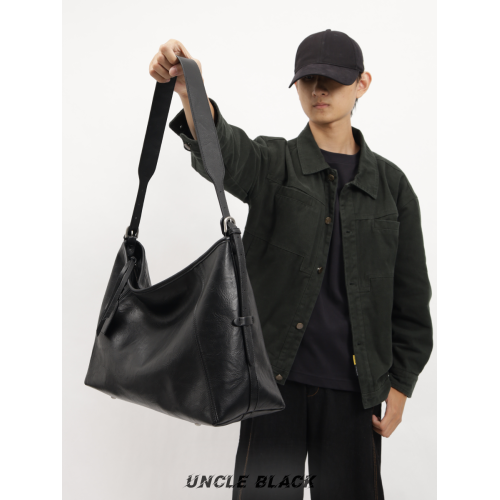 UncleBlack牛皮大容量男士托特包高級潮牌休閒通勤簡約斜背單肩包