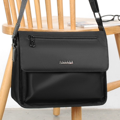 原創男包休閒斜後後背包小型包防水牛津布郵差包新帆布運動後後背包單肩包