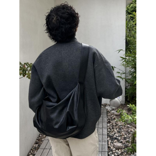 NIN原創日系街頭單肩斜背大容量復古ins寬帶托特包男女皮質通勤包 NIN原創日系街頭單肩斜背大容量復古ins寬帶托特包男女皮質通勤包