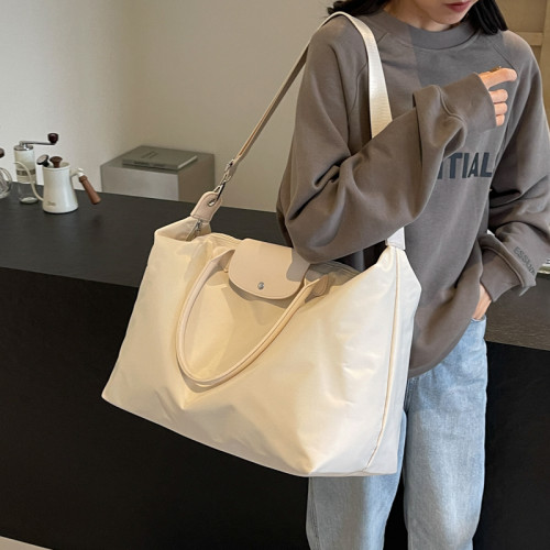 尼龍短途出差旅行包健身大包大容量手提包女瑜珈訓練運動包單肩包