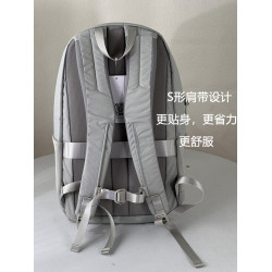 又大又輕~僅0.3kg正品日本防水登山旅行大容量雙肩包輕便電腦後後背包