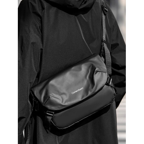 新款潮牌男士牛津布單肩包休閒尼龍帆布斜背後後背包日系潮流小方包潮 新款潮牌男士牛津布單肩包休閒尼龍帆布斜背後後背包日系潮流小方包潮