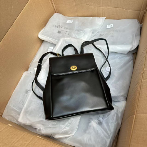 大廠代工！！正價500+！國內單~經典氣質款郵差英倫雙肩後後背包