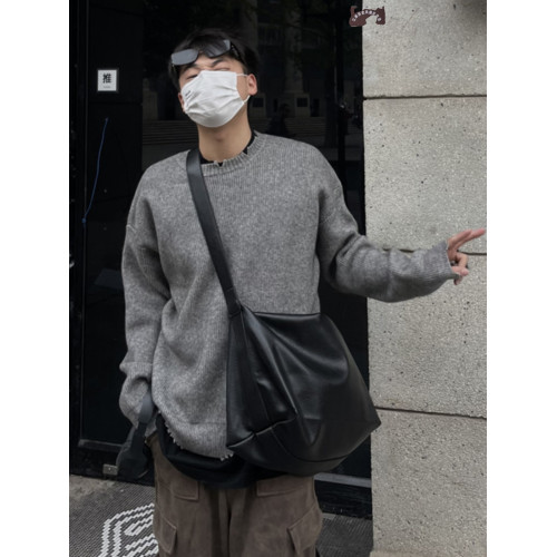 YUEN大容量斜後後背包ins極簡單肩腋下托特包通勤復古挎包中性風男女