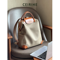 CEIRIHE 原創高質感尼龍布雙肩包女通勤出差電腦包大容量輕便後後背包