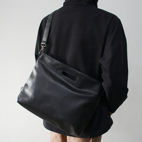 2025潮牌新款軟皮男包斜後後背包托特大包高級感運動風通勤休閒手提包