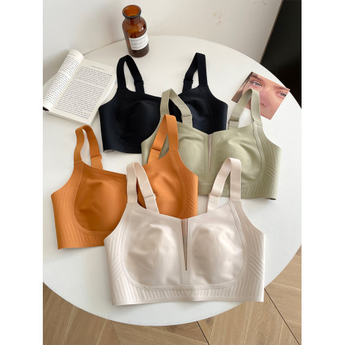 超薄款無痕大碼內衣女大胸顯小聚攏收副乳防下垂全罩杯調整型文胸