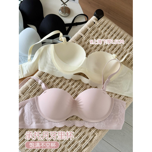 六隻兔子蕾絲內衣女小胸聚攏顯大胸罩無鋼圈收副乳防下垂文胸