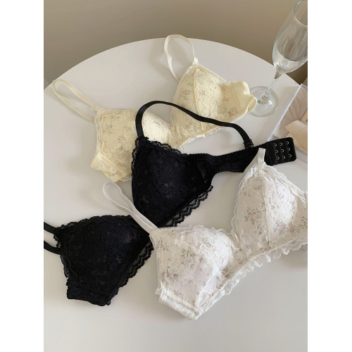 馨幫幫Bra 甜美蕾絲碎花三角杯內衣女小胸聚攏防下垂無鋼圈文胸罩