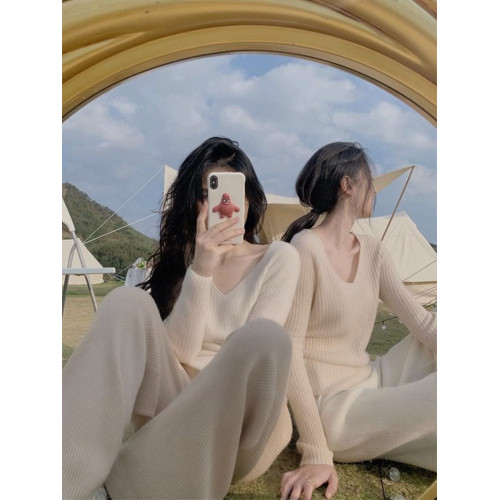 白色針織濶腿褲子女秋冬季新款軟糯奶呼呼顯瘦遮垮垂感長褲奶奶褲