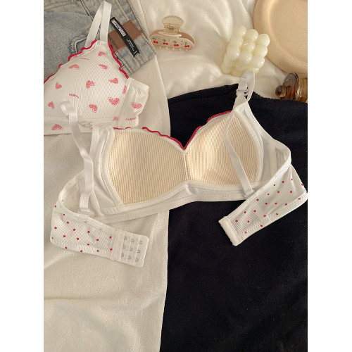 甜美愛心內衣女小胸聚攏無鋼圈學生高中生舒適透氣三角杯文胸罩