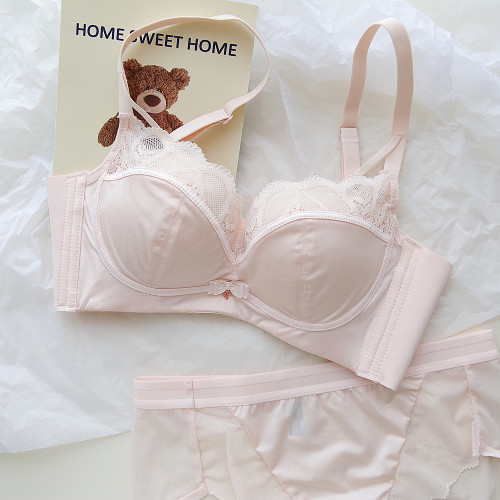 法式精緻高級奶油風柔軟親膚內衣女莫代爾無鋼圈小胸聚攏文胸套裝