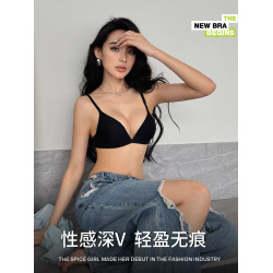 三角杯內衣女聚攏小胸黑色深v無痕收副乳防下垂無鋼圈文胸罩冬季