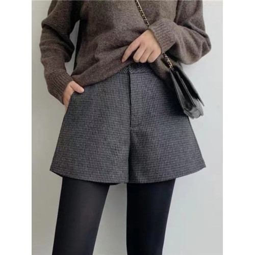 大碼毛呢短褲女2025秋冬新款高腰A字濶腿休閒褲胖mm外穿打底靴褲