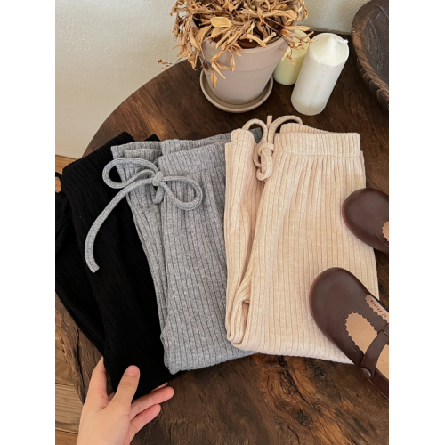 女寶寶純色百搭濶腿褲2025春秋新款兒1童秋裝褲子女3童韓版休閒褲