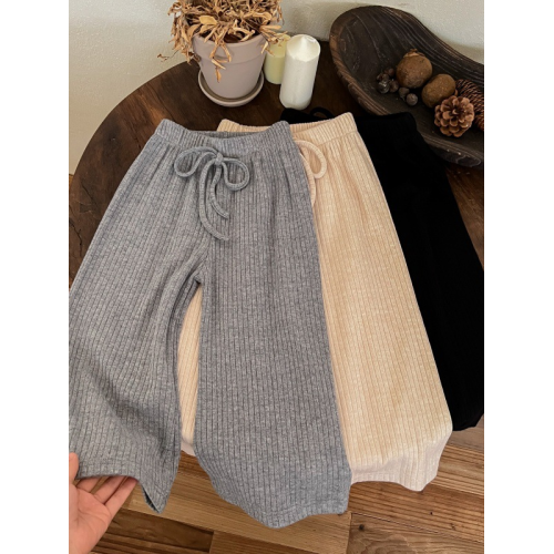 女寶寶純色百搭濶腿褲2025春秋新款兒1童秋裝褲子女3童韓版休閒褲