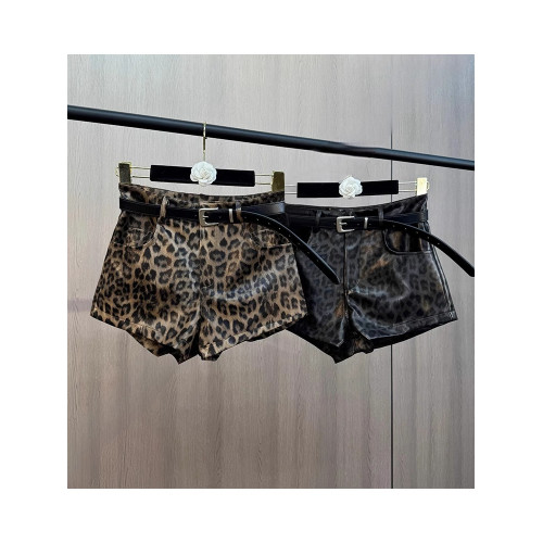 時尚港味豹紋短褲子女夏季高腰顯瘦氣質辣妹PU皮休閒濶腿褲配腰帶