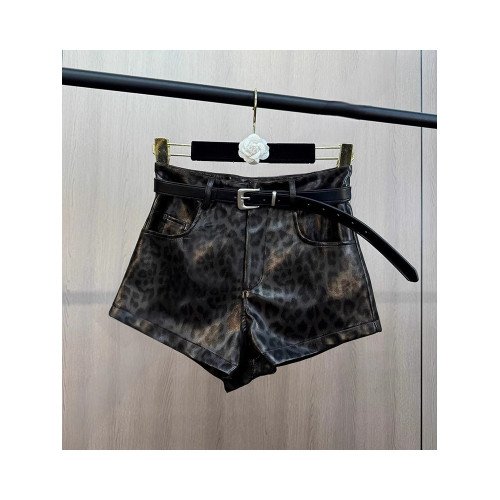 時尚港味豹紋短褲子女夏季高腰顯瘦氣質辣妹PU皮休閒濶腿褲配腰帶