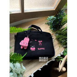 高顔值粉色貓咪卡通貼布斜背筆記型電腦包女16英寸小衆可愛風大容量遊戯本收納包14寸適用聯想拯救者y9000p