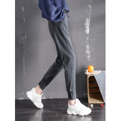 運動褲女春秋冬季2026新款衛褲灰色束腳加絨休閒仿羊羔絨哈倫褲子