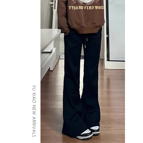 黑色休閒微喇褲女春季新款大碼顯瘦胖mm彈力梨形身材運動喇叭衛褲