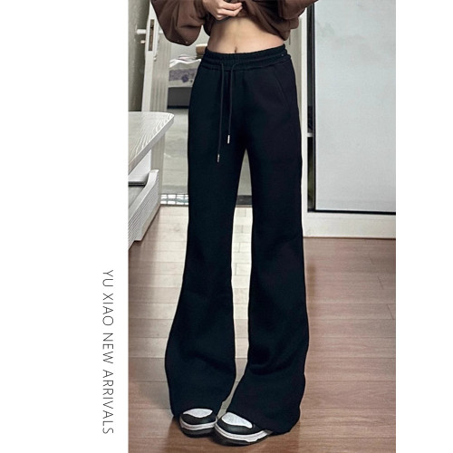 黑色休閒微喇褲女春季新款大碼顯瘦胖mm彈力梨形身材運動喇叭衛褲