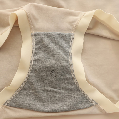 彩田超舒適新色紅內褲女簡約無痕包臀基礎日常四季中腰高腰加大碼