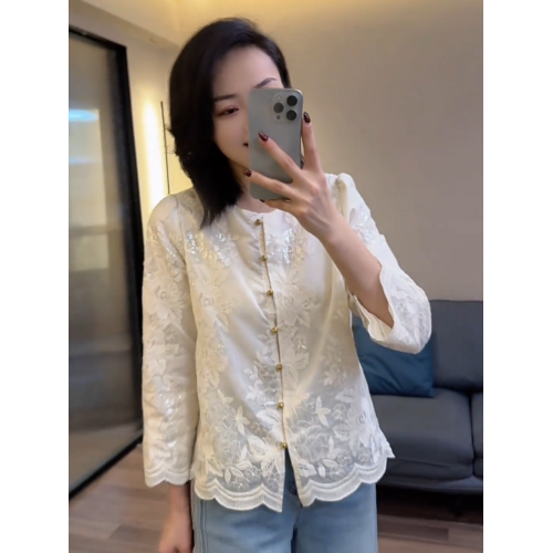 蕾絲刺綉長袖襯衫女襯衣春季新款2025爆款漂亮小衫減齡氣質上衣