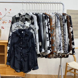 慵懶風寬鬆水墨印花長袖襯衫女春法式氣質設計感小衆外搭曡穿上衣