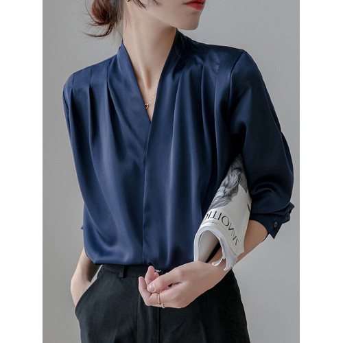 通勤襯衫女2026春季新款職業垂感v領長袖緞面襯衣OL正裝面試上衣