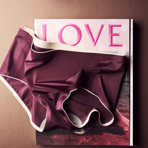 閉眼入~就像沒穿似的~進KOU萊卡石墨烯抗菌無痕裸感內褲 一片式新