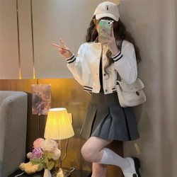 2026秋季新款學院風休閒百搭短款高級感黑色棒球服外套女