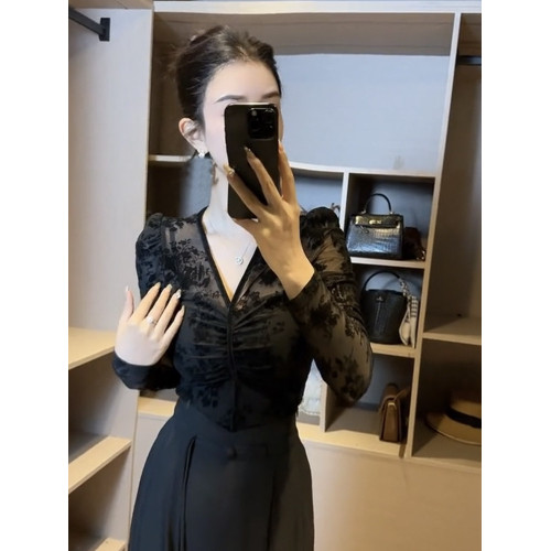 復古植絨印花長袖T恤女2024春季新款性感V領網紗小衫內搭緊身上衣