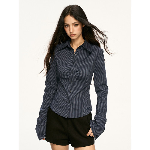 Aaisup美式條紋收腰長袖襯衫女春秋設計感辣妹修身顯瘦打底上衣潮