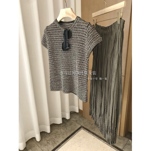 醉美邂逅，好喜歡！！！法式重工刺綉線鉤編鏤針織衫+半裙2件套女