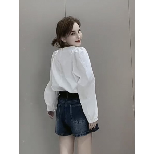 白色設計感小衆圓領長袖襯衫女2025年春秋新款寬鬆法式泡泡袖上衣