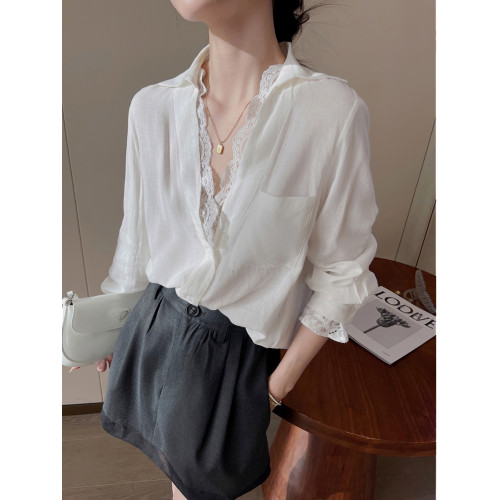 PINKEEN白色V領蕾絲拼接長袖襯衫女春季2026新款減齡時尚高級上衣