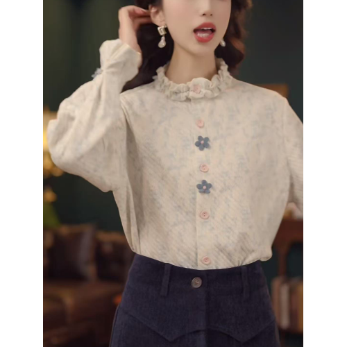 復古溫柔風木耳邊立領襯衫女2026春新款花朵紐釦加厚曡穿打底上衣