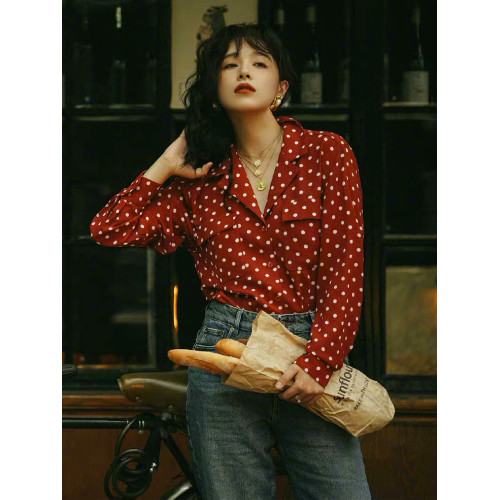闞清子明星同款波點酒紅色襯衫女2025新款復古港風甜美西裝領襯衣