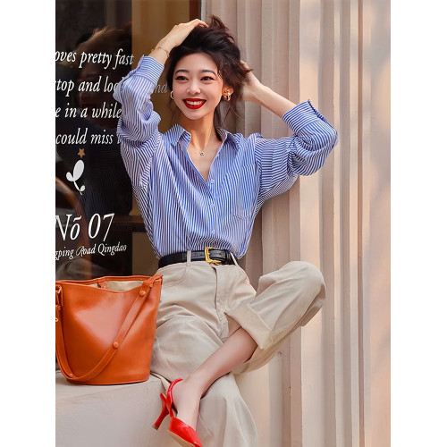 2025早秋新款藍色條紋襯衫女小衆法式上衣小個子洋氣時尚高級襯衣